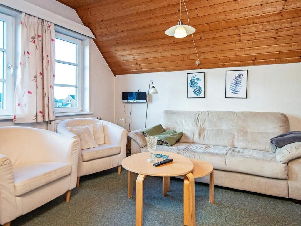 4 Person Holiday Home In R M Sonderby  Экстерьер фото