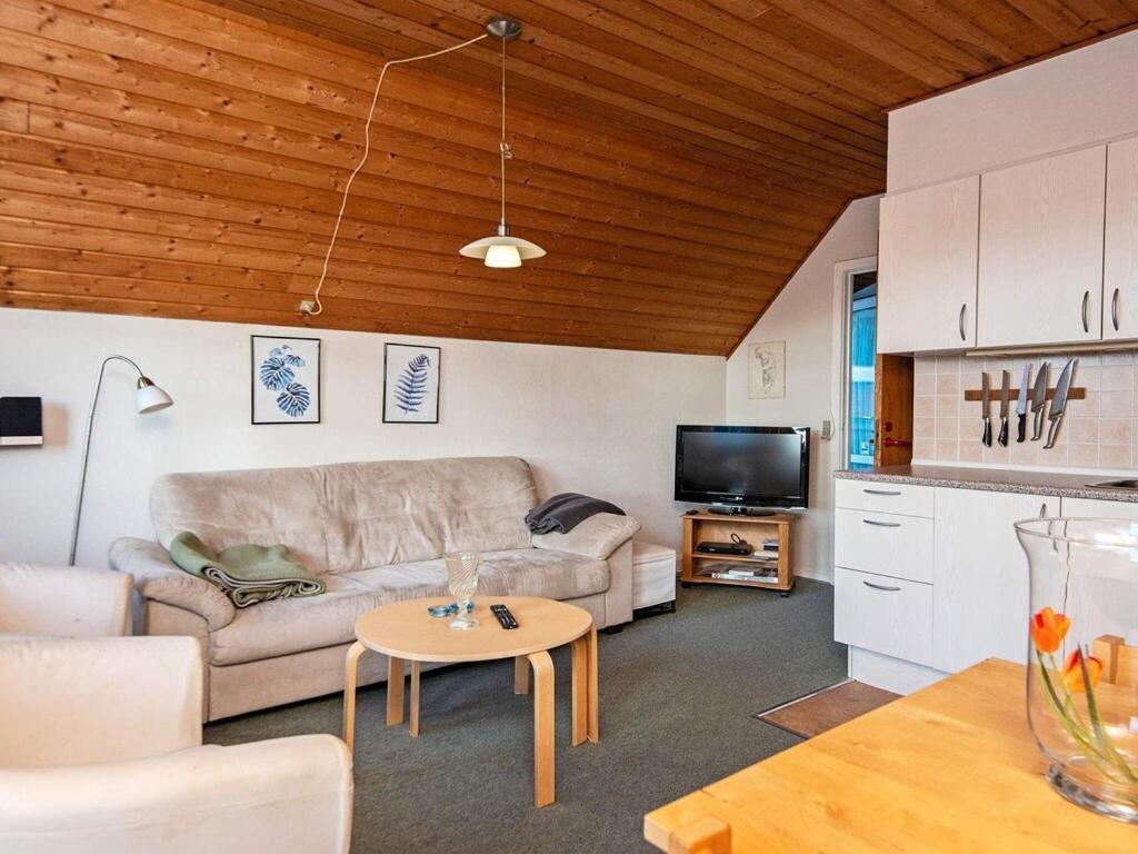 4 Person Holiday Home In R M Sonderby  Экстерьер фото